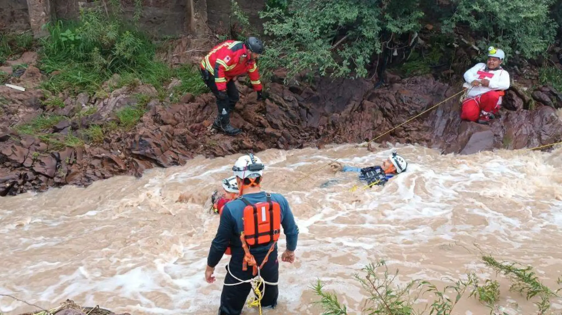 caida a un arroyo